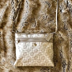 Large Coach crossbody purse